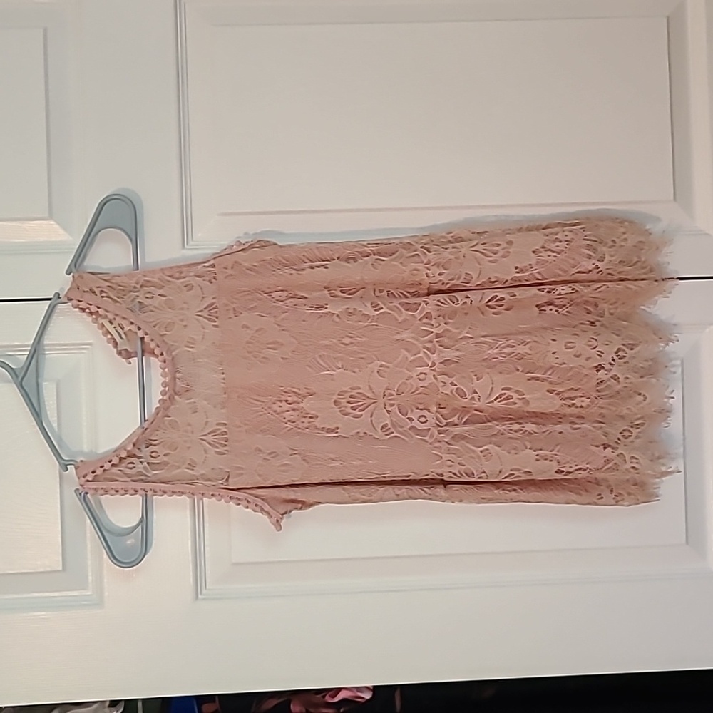 Paper and Tee top. Nwot. Small